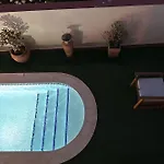 Agora ヴィラ *