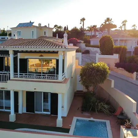 Villa Agora Luz